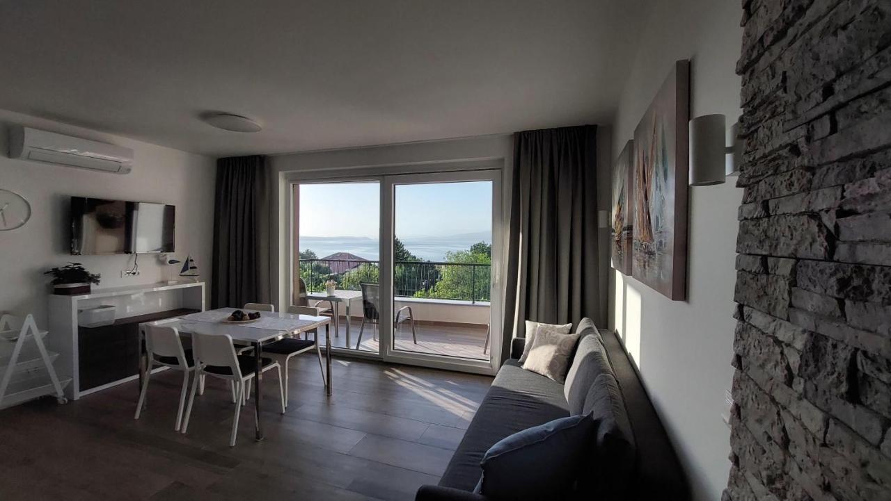 Vila Primorka Apartmani Oleander Šilo Exterior foto