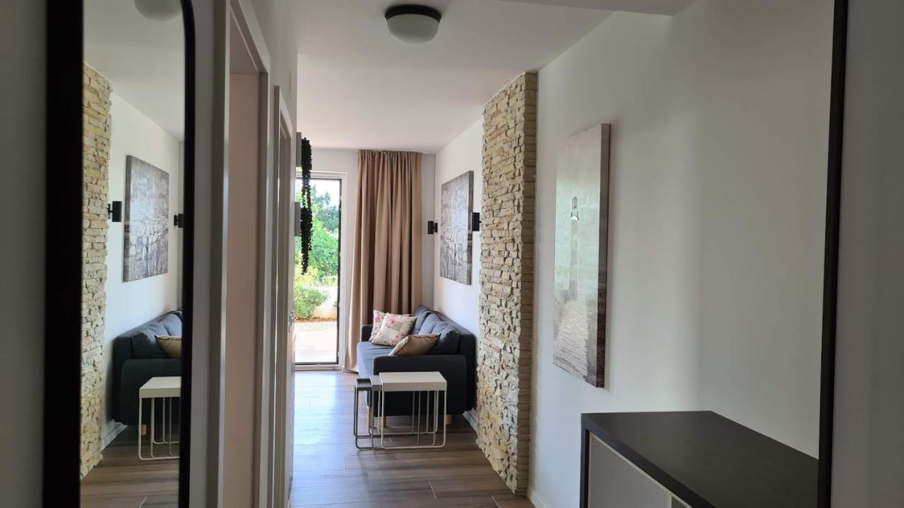 Vila Primorka Apartmani Oleander Šilo Exterior foto