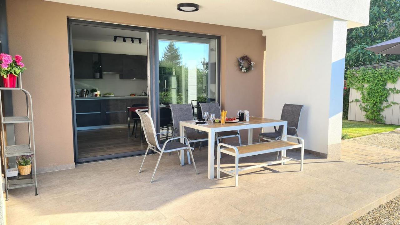 Vila Primorka Apartmani Oleander Šilo Exterior foto